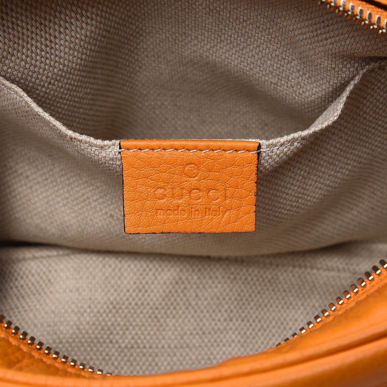 Gucci Pebbled Calfskin Small Soho Disco Bag Curcuma 6 of 10