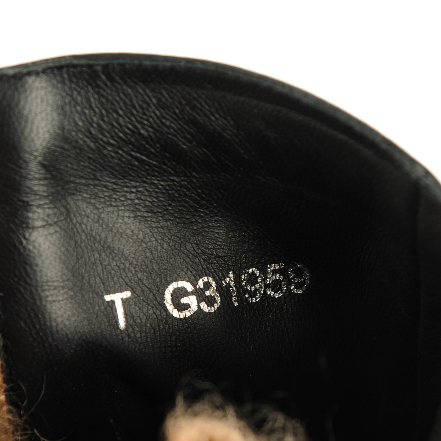 Calfskin Quilted Patent Cap Toe Boots 40 Black