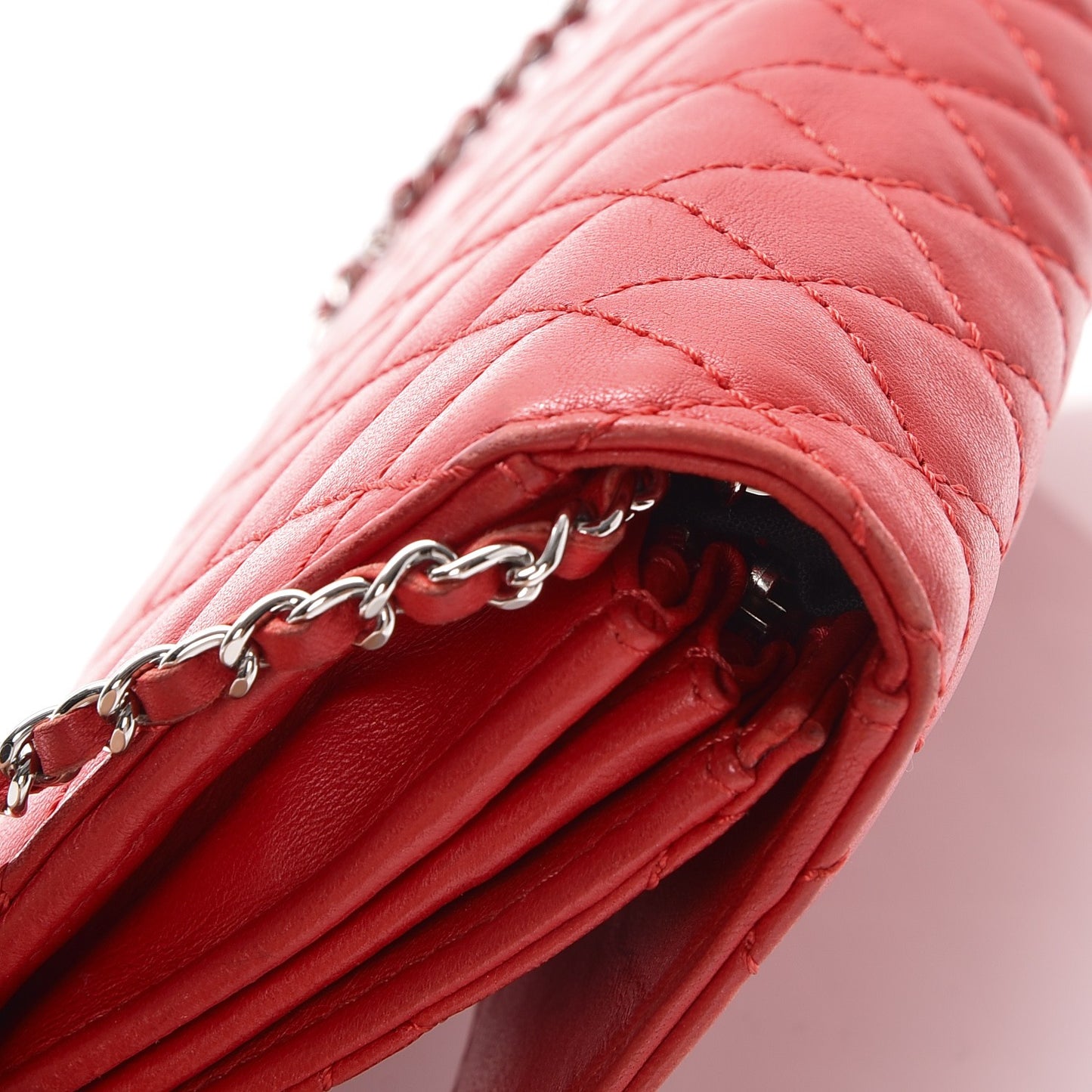 Lambskin Quilted Chain Clutch Flap Red