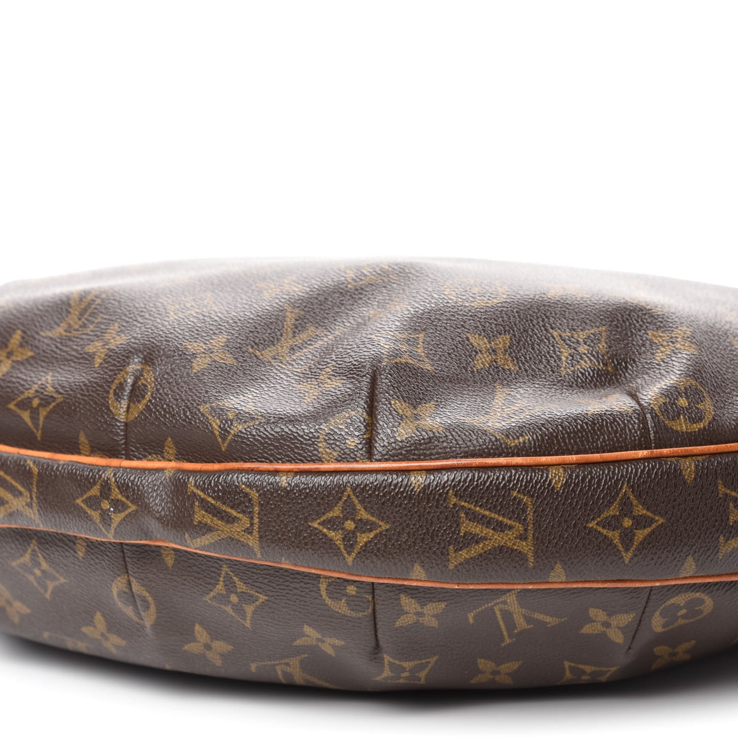 Monogram Croissant GM