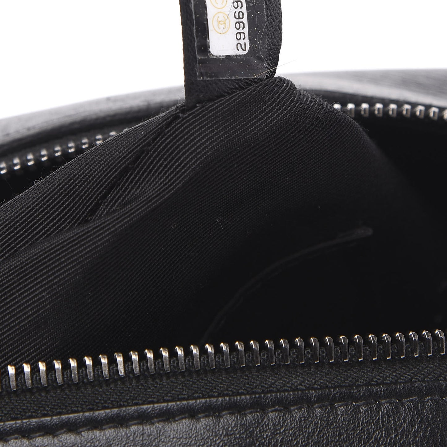 Calfskin Chain 20s Signature Hobo Black