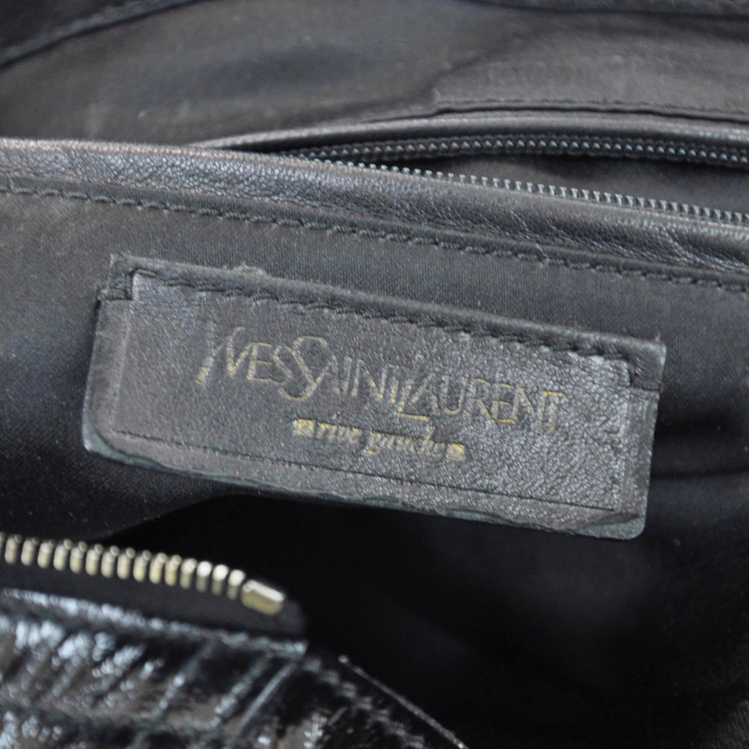 Saint Laurent Patent Large Downtown Tote Black 8 of 9