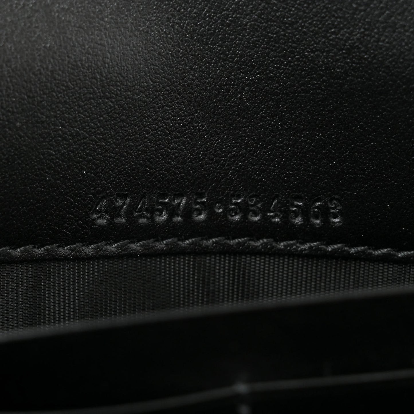 Calfskin Matelasse GG Marmont Chain Wallet Black
