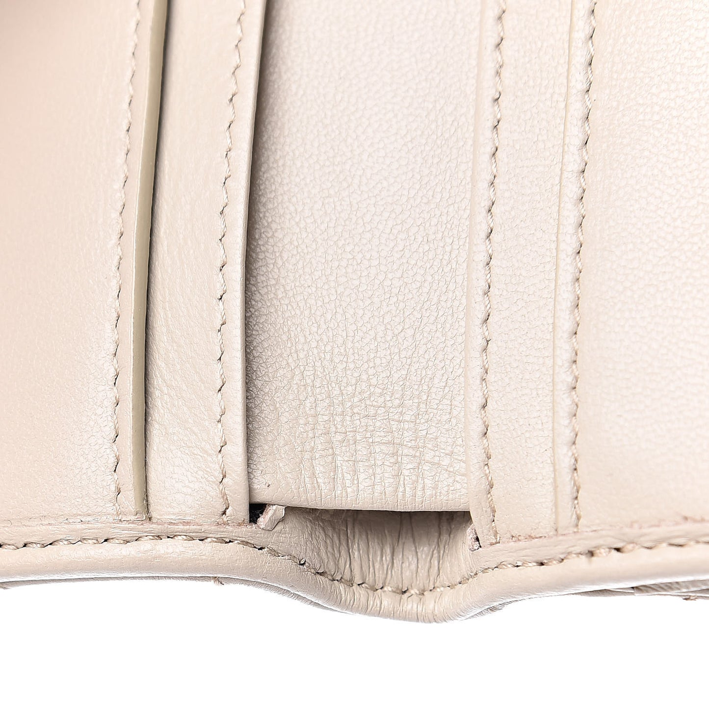 Lambskin Y Quilted Monogram Compact Loulou Wallet Nude Powder