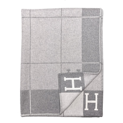 Hermes Wool Cashmere Avalon III Blanket Ecru Gris Clair 2 of 3