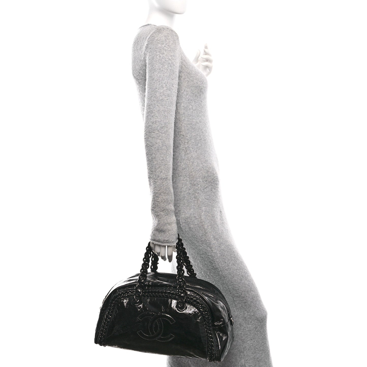 Patent Large Luxe Ligne Bowler Black