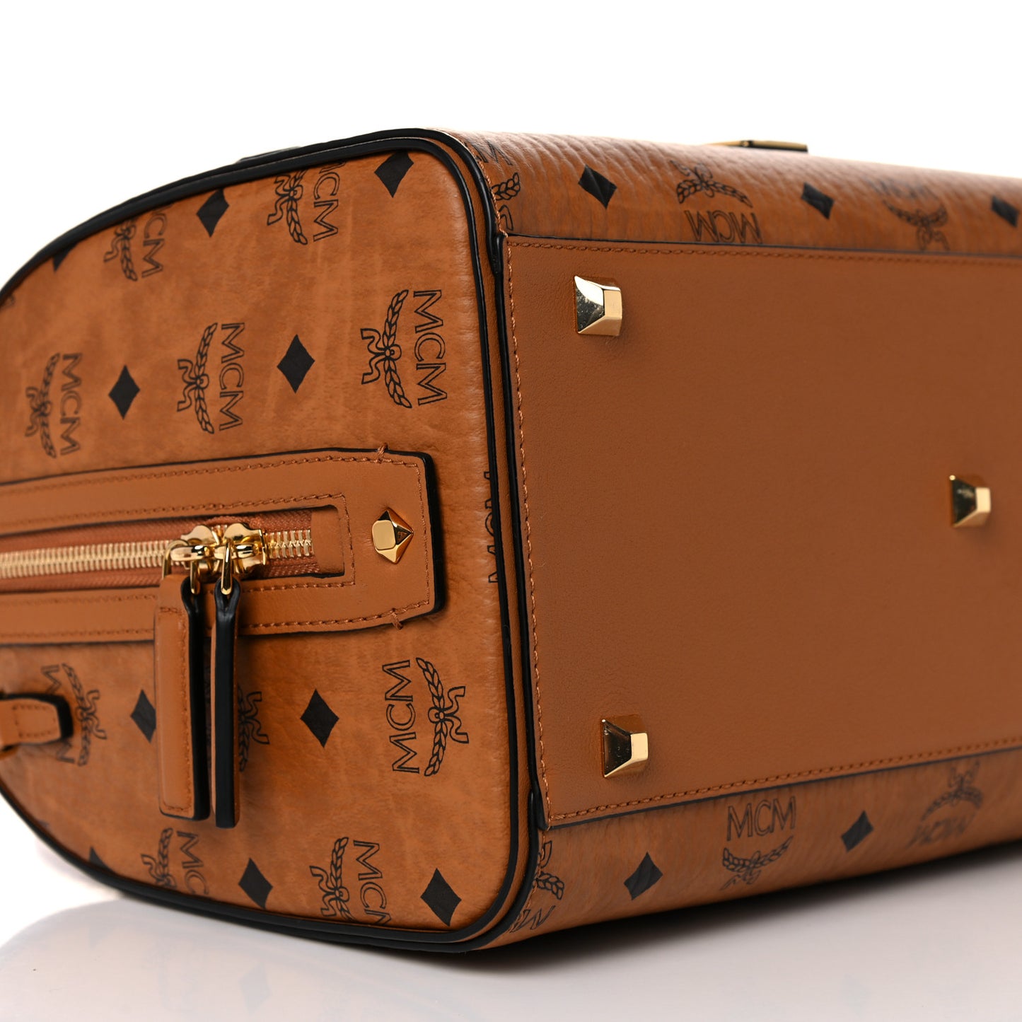 Visetos Medium Boston Bag Cognac