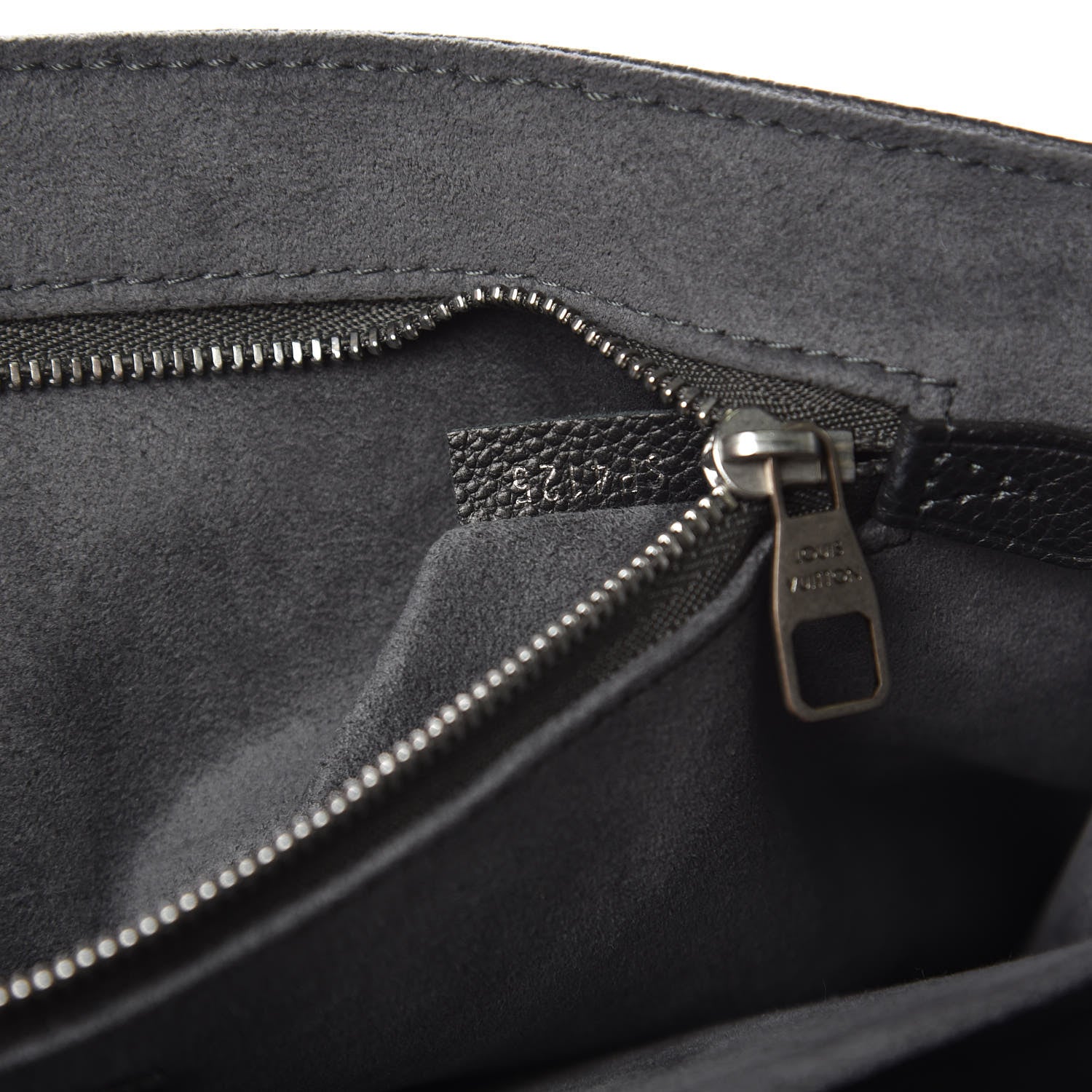 Louis Vuitton Empreinte Studded Saint Germain MM Platine 7 of 9