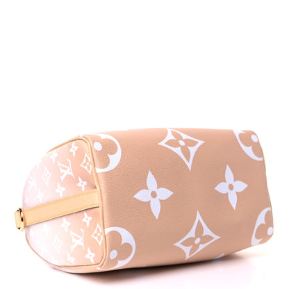 Louis Vuitton Monogram Giant By The Pool Speedy Bandouliere 25 Brume 3 of 5