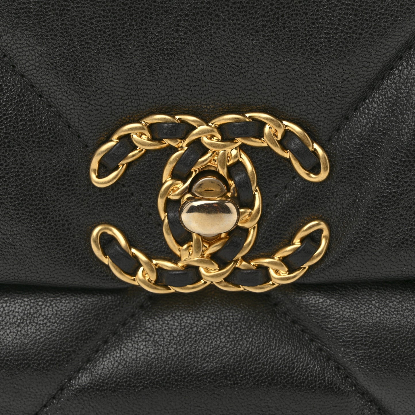 Lambskin Quilted Medium Chanel 19 Flap Black