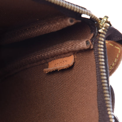 Louis Vuitton Monogram Pochette Accessories 7 of 10