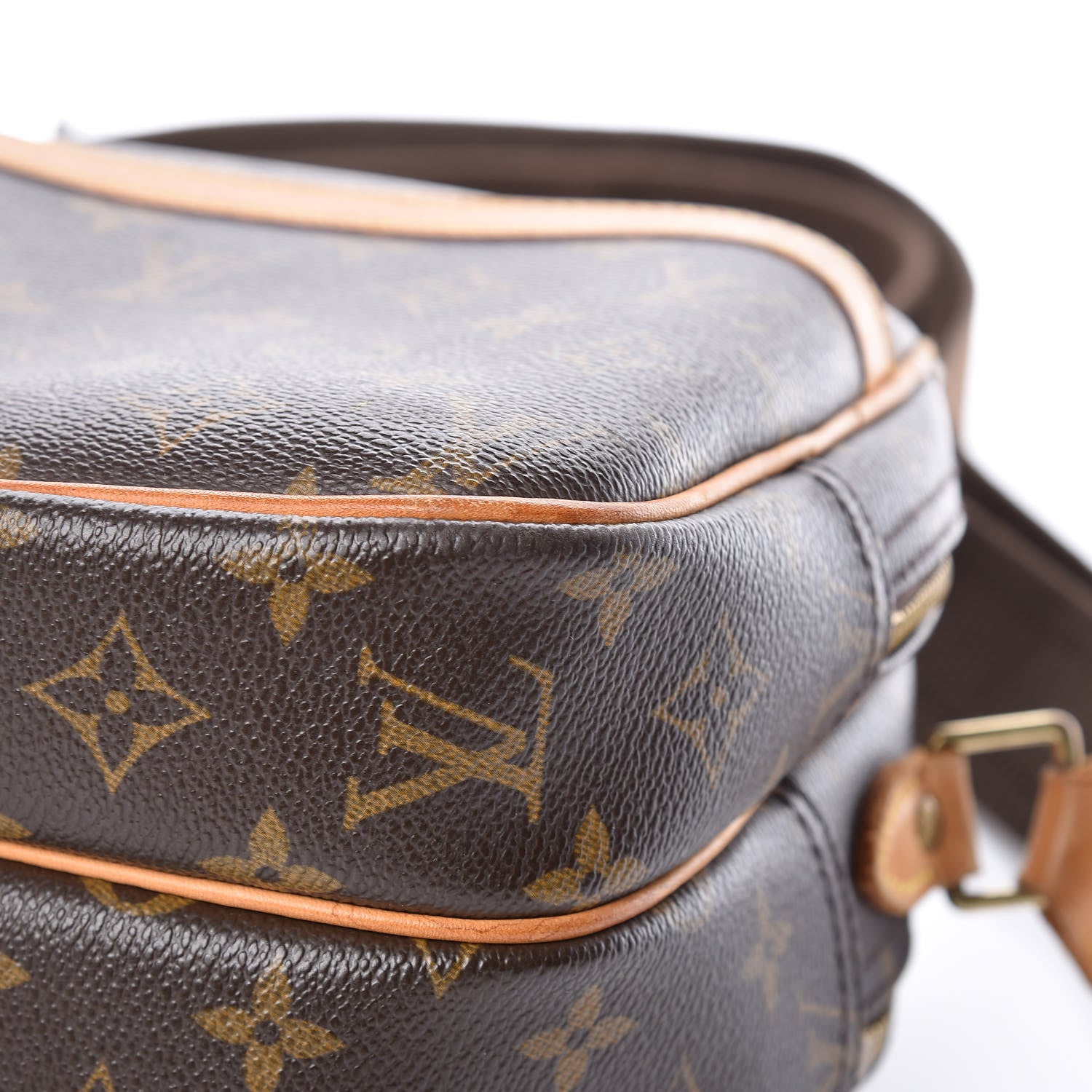 Louis Vuitton Monogram Reporter PM 17 of 19