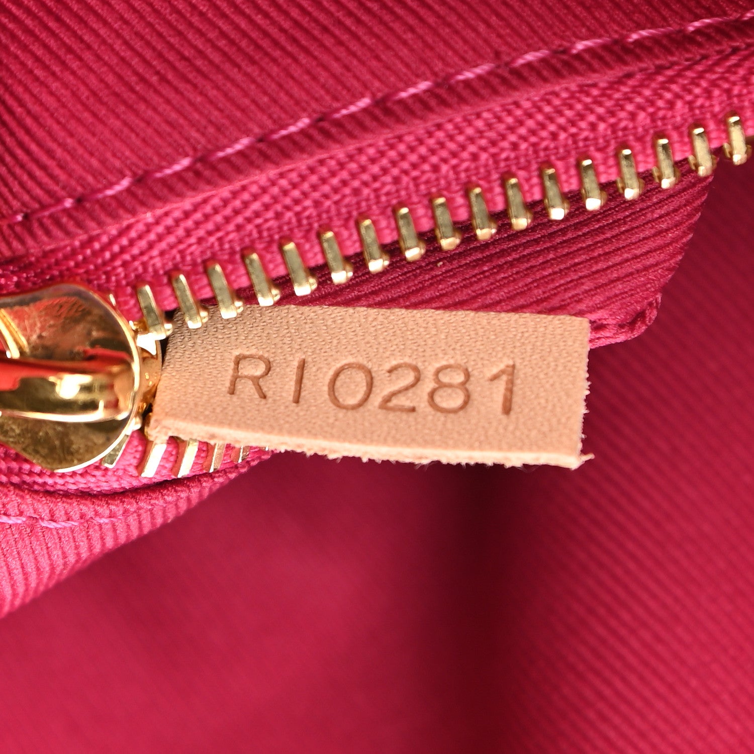 Louis Vuitton Monogram Graceful PM Pivoine 7 of 9