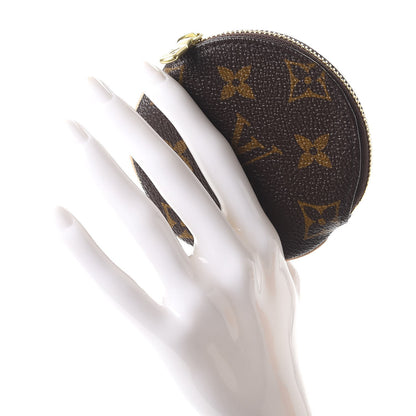 Louis Vuitton Monogram Round Coin Purse 2 of 8