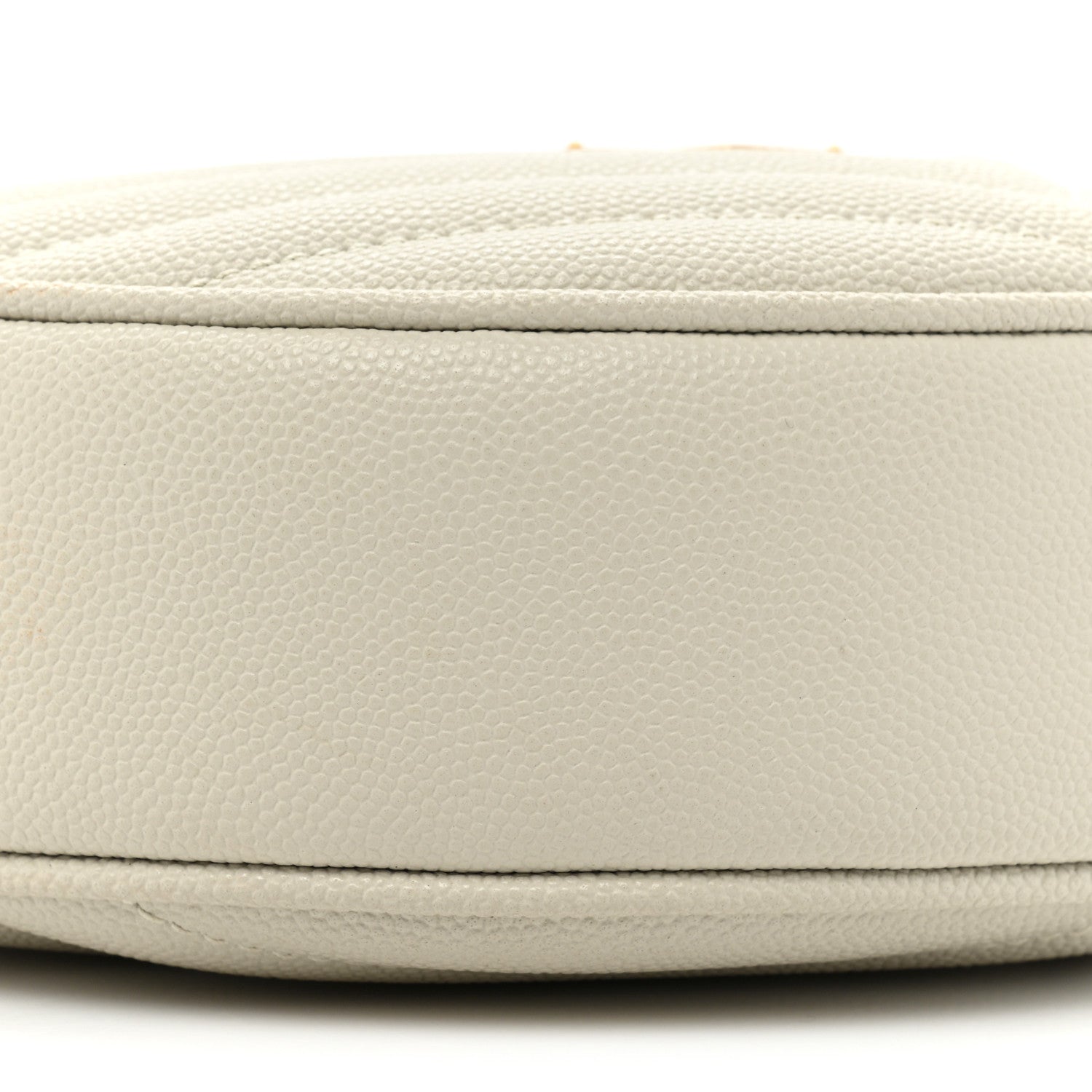 Saint Laurent Grain De Poudre Matelasse Chevron Quilted Round Vinyle Camera Bag Crema Soft 9 of 11