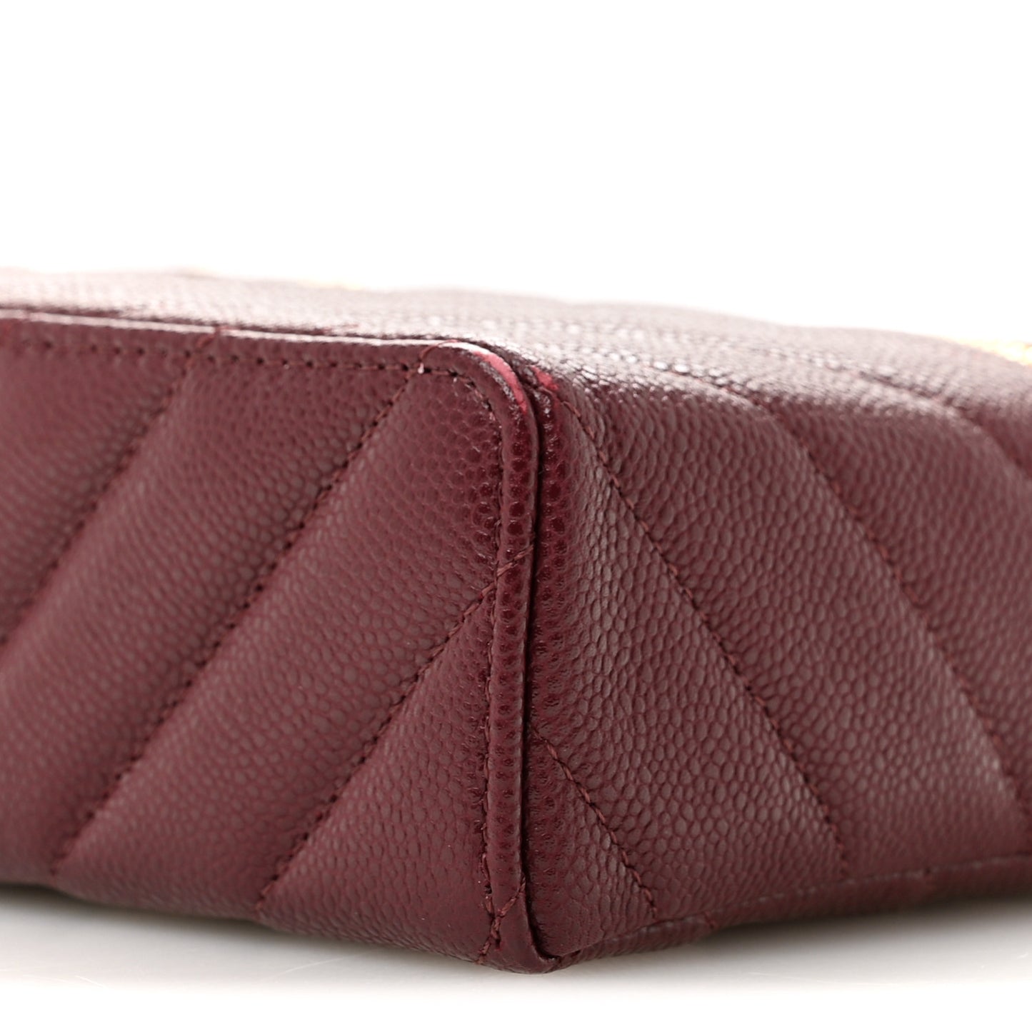 Shiny Caviar Quilted Sleek Chevron Vanity With Chain Burgundy