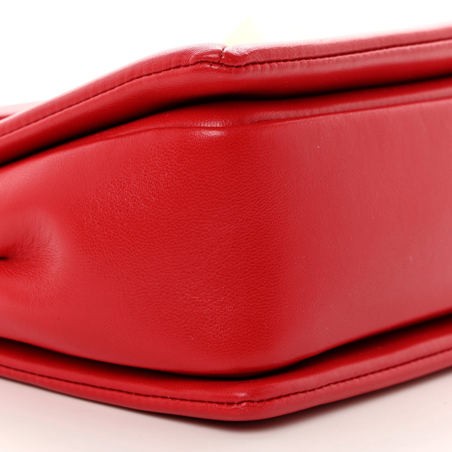 Nappa One Stud Chain Clutch Rouge Pur