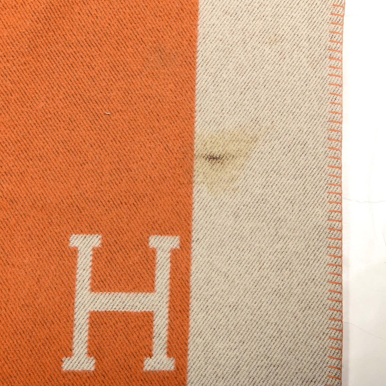 Hermes Wool Cashmere Signature Classic Avalon Blanket Ecru Potiron 2 of 3