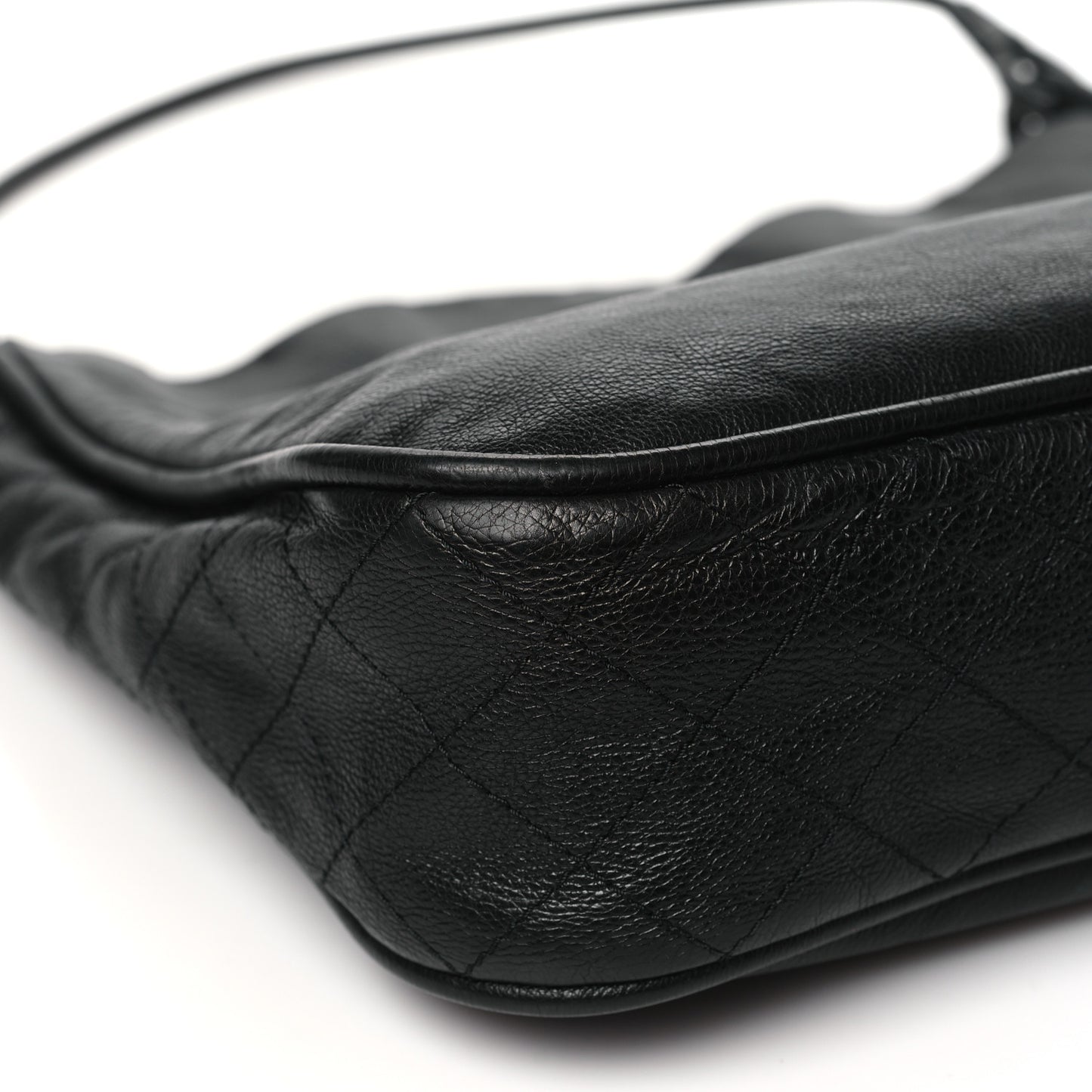 Calfskin Coco Curve Tote Black