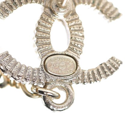 Chanel CC Pearl Drop Earrings Gold 4 of 4