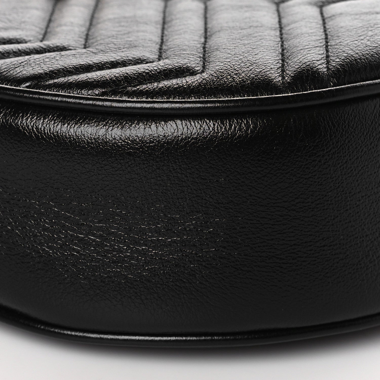 Gucci Azalea Calfskin Matelasse Heart Mini GG Marmont Round Shoulder Bag Black 7 of 8