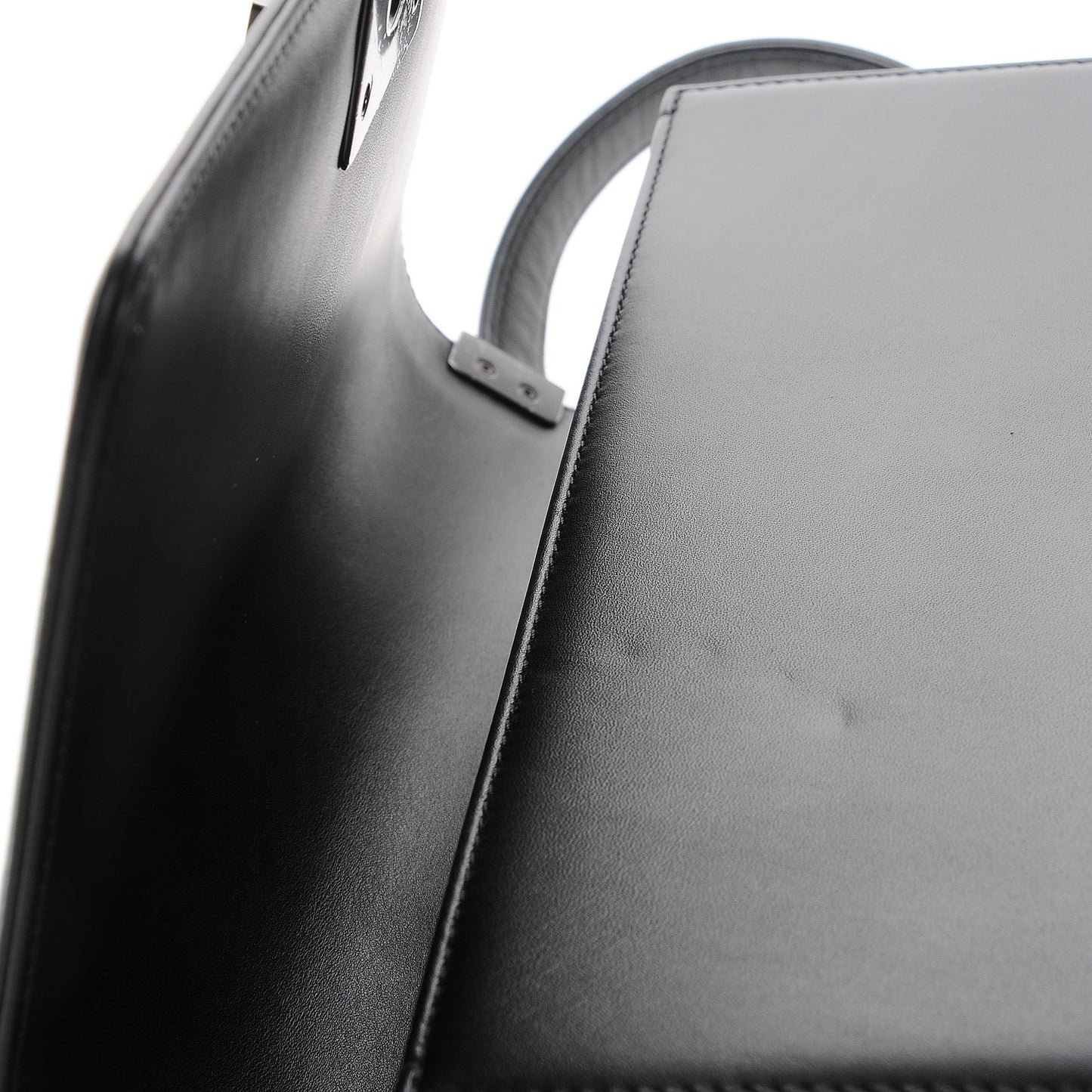 Calfskin Painted Chevron Embossed Medium Boy Flap Black