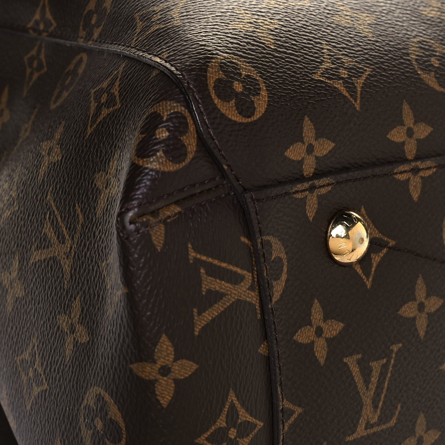 Louis Vuitton Monogram Montaigne GM 9 of 13