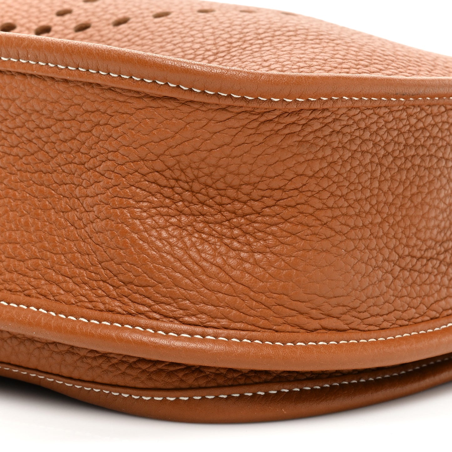 Taurillon Clemence Evelyne III PM Gold