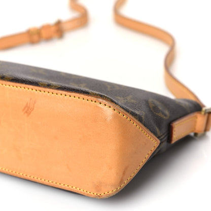 Louis Vuitton Monogram Trotteur 8 of 8