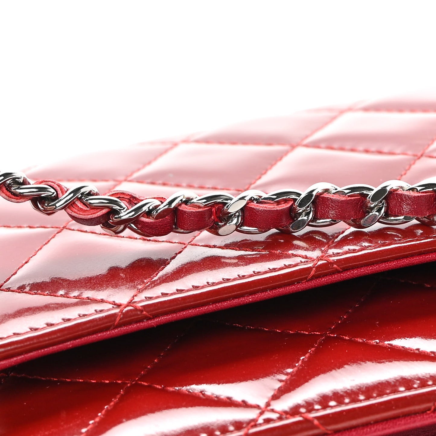 Patent Quilted Wallet On Chain WOC Red