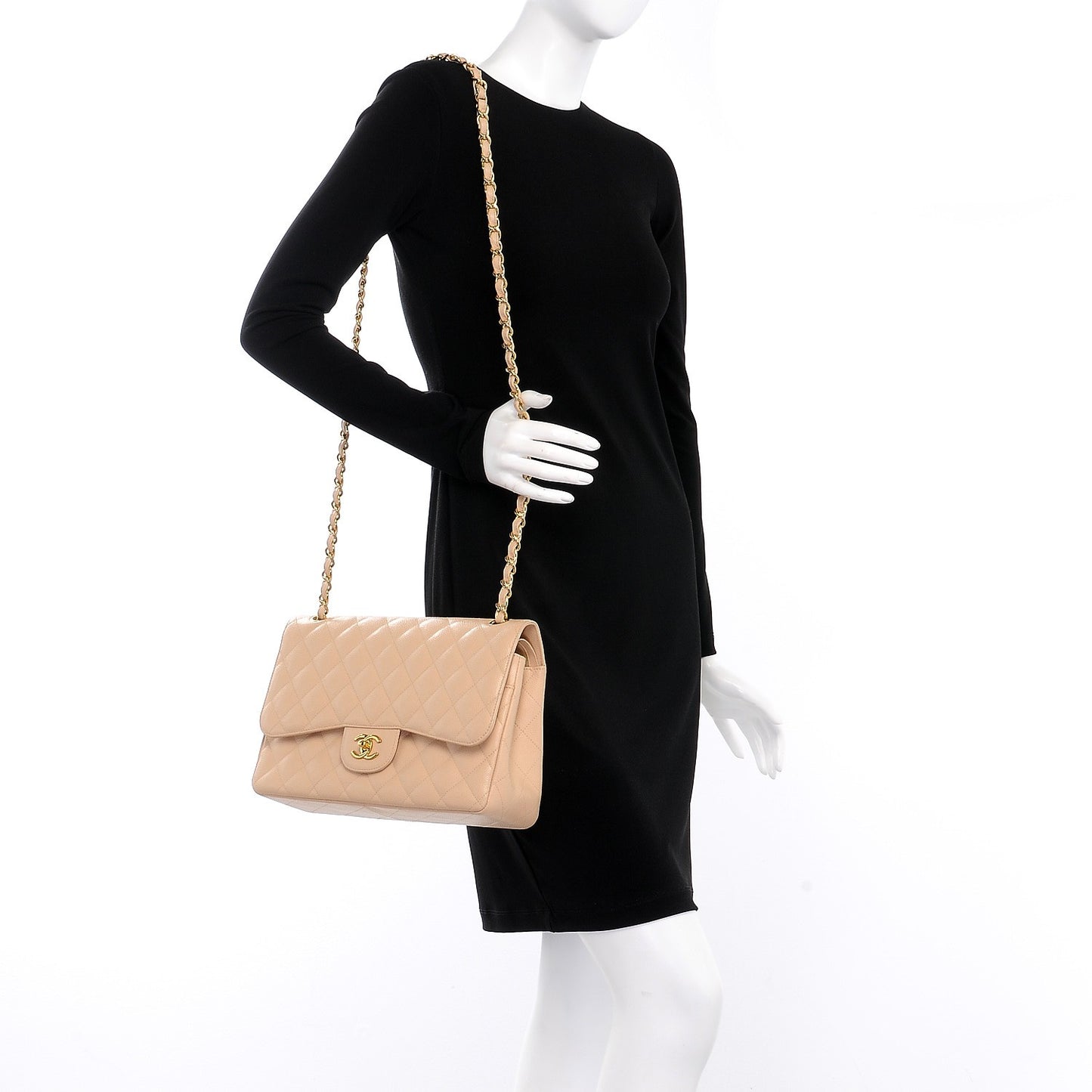 Caviar Quilted Jumbo Double Flap Beige Clair