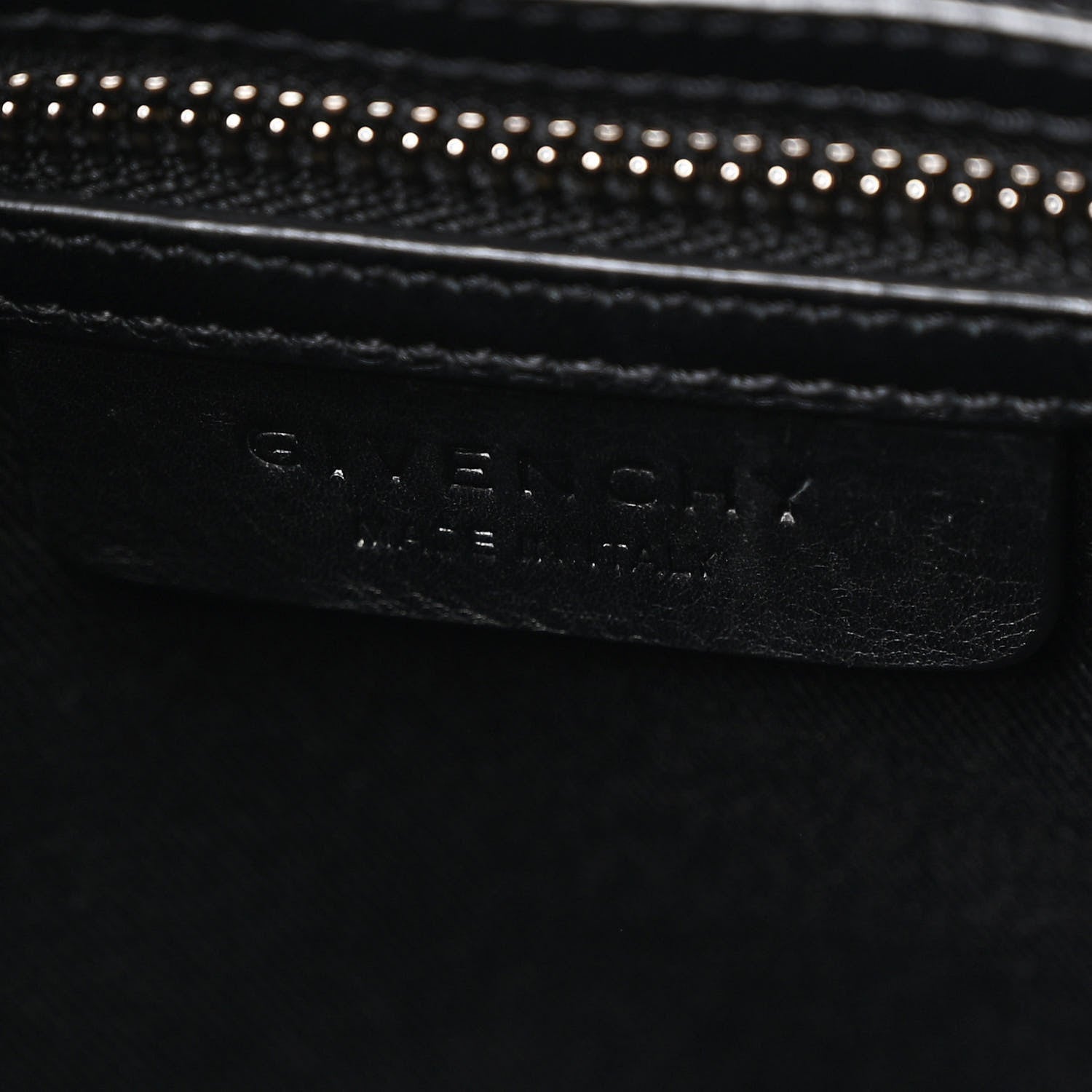 Givenchy Calfskin Crocodile Embossed Large Antigona Black 6 of 15