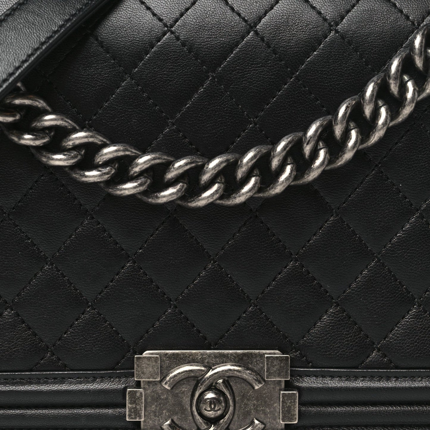 Lambskin Quilted New Medium Boy Flap Black