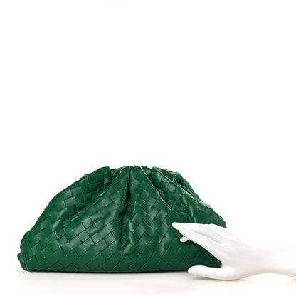 Bottega Veneta Nappa Maxi Intrecciato The Pouch Oversized Clutch Racing Green 2 of 9