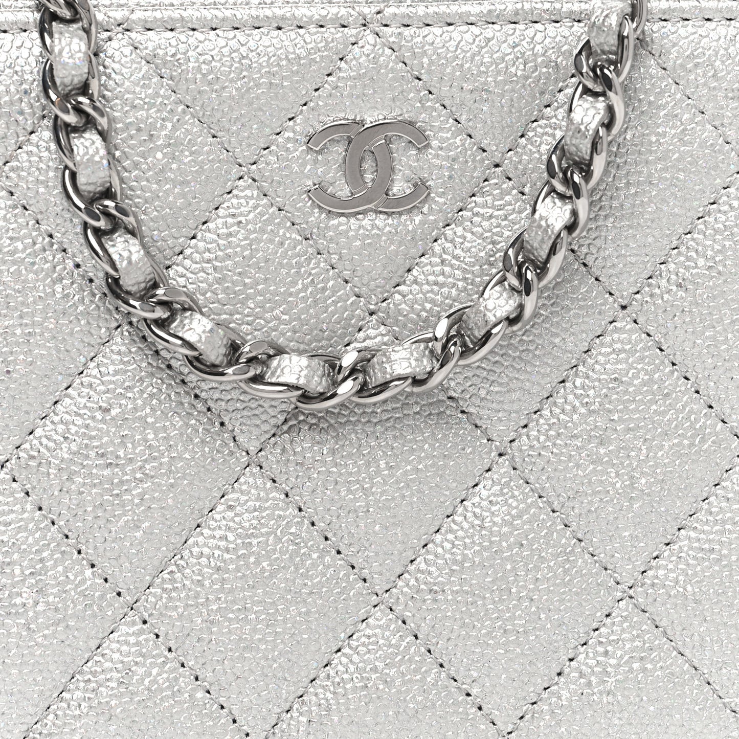 Metallic Caviar Quilted Camera Bag Silver