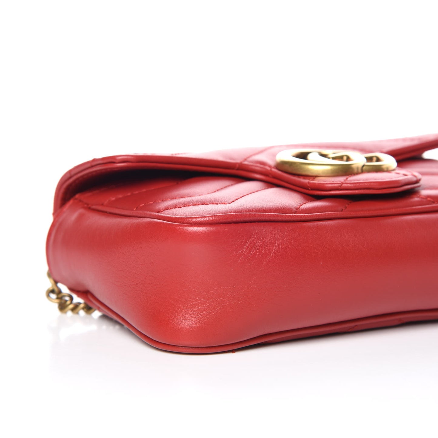 Calfskin Matelasse Super Mini GG Marmont Shoulder Bag Hibiscus Red