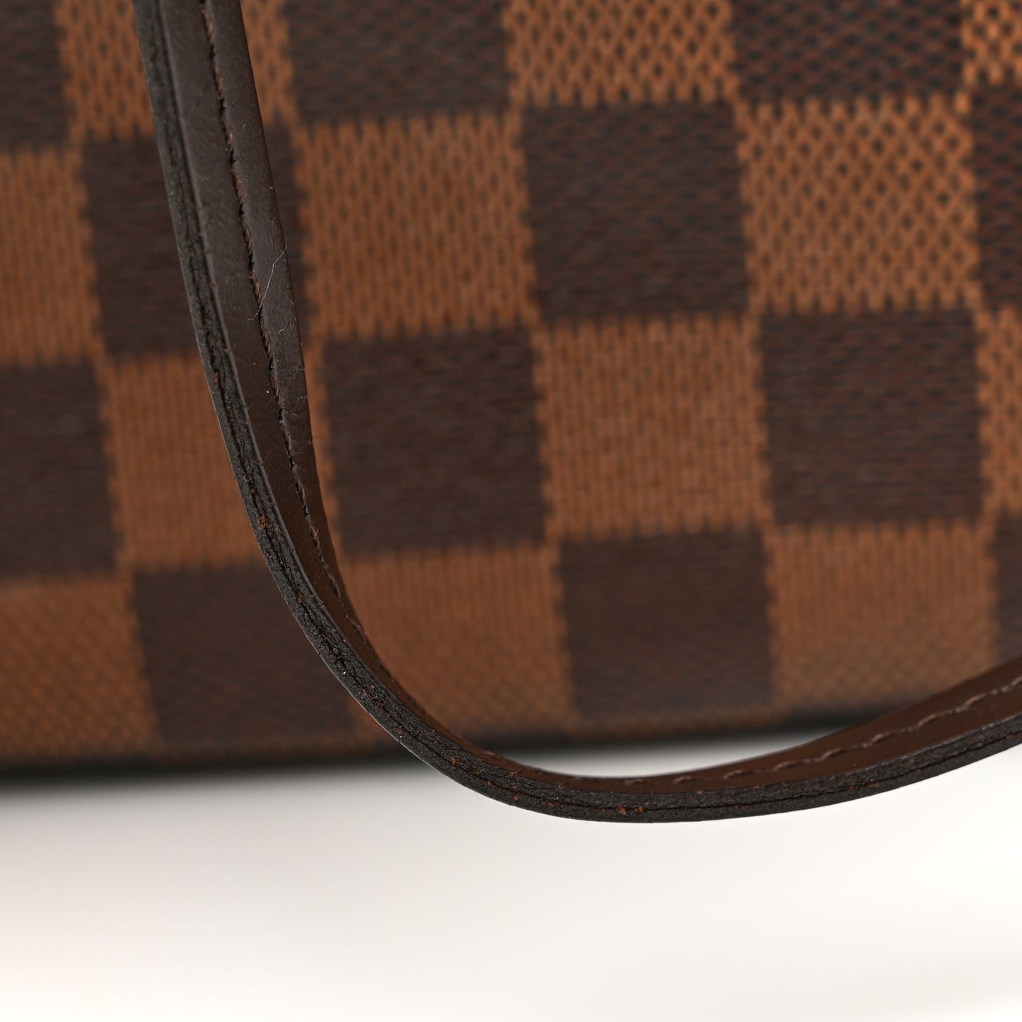 Damier Ebene Navona Pochette Accessories