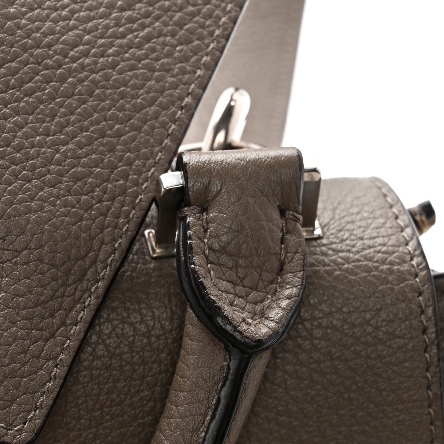 Drummed Calfskin Suede Large Trapeze Souris