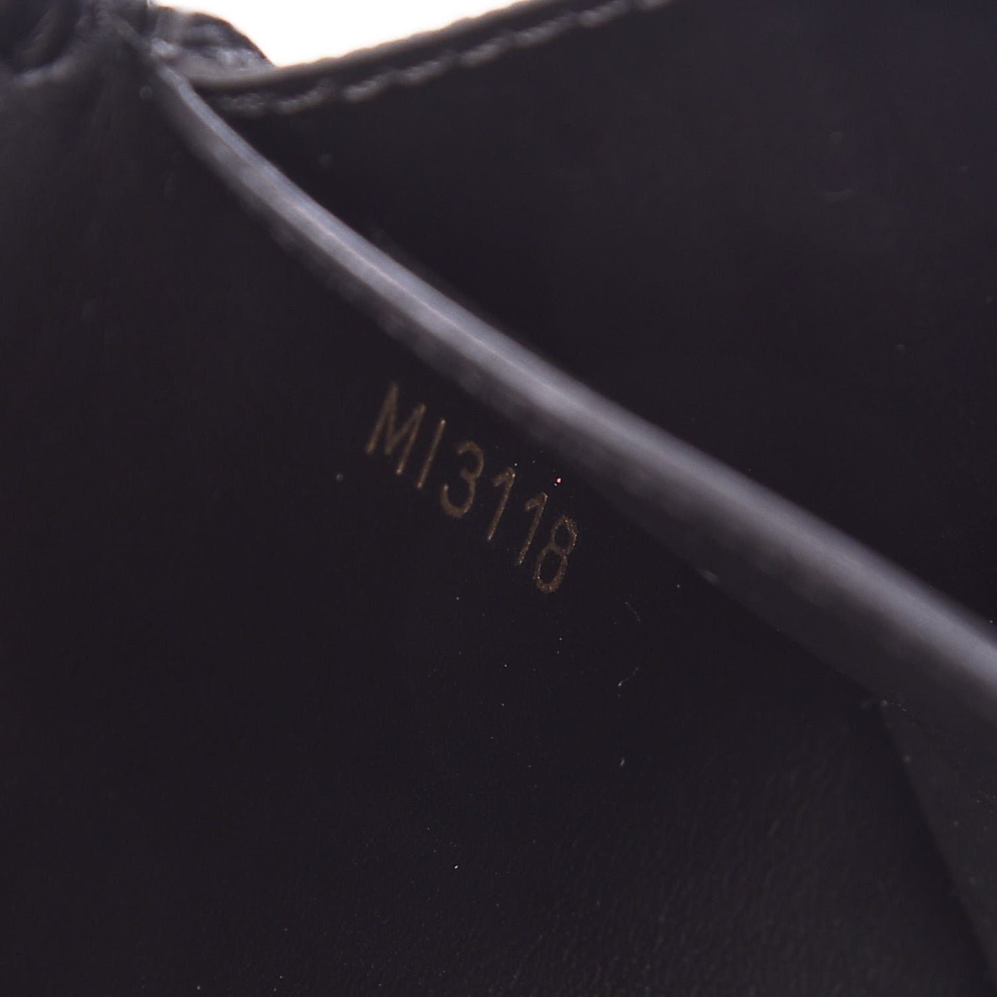 Monogram Cuir Plume Very Wallet Black