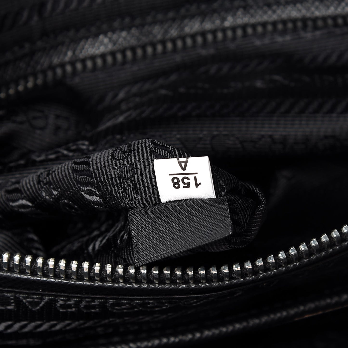 Nylon Tessuto Impuntu Quilted Shoulder Bag Black