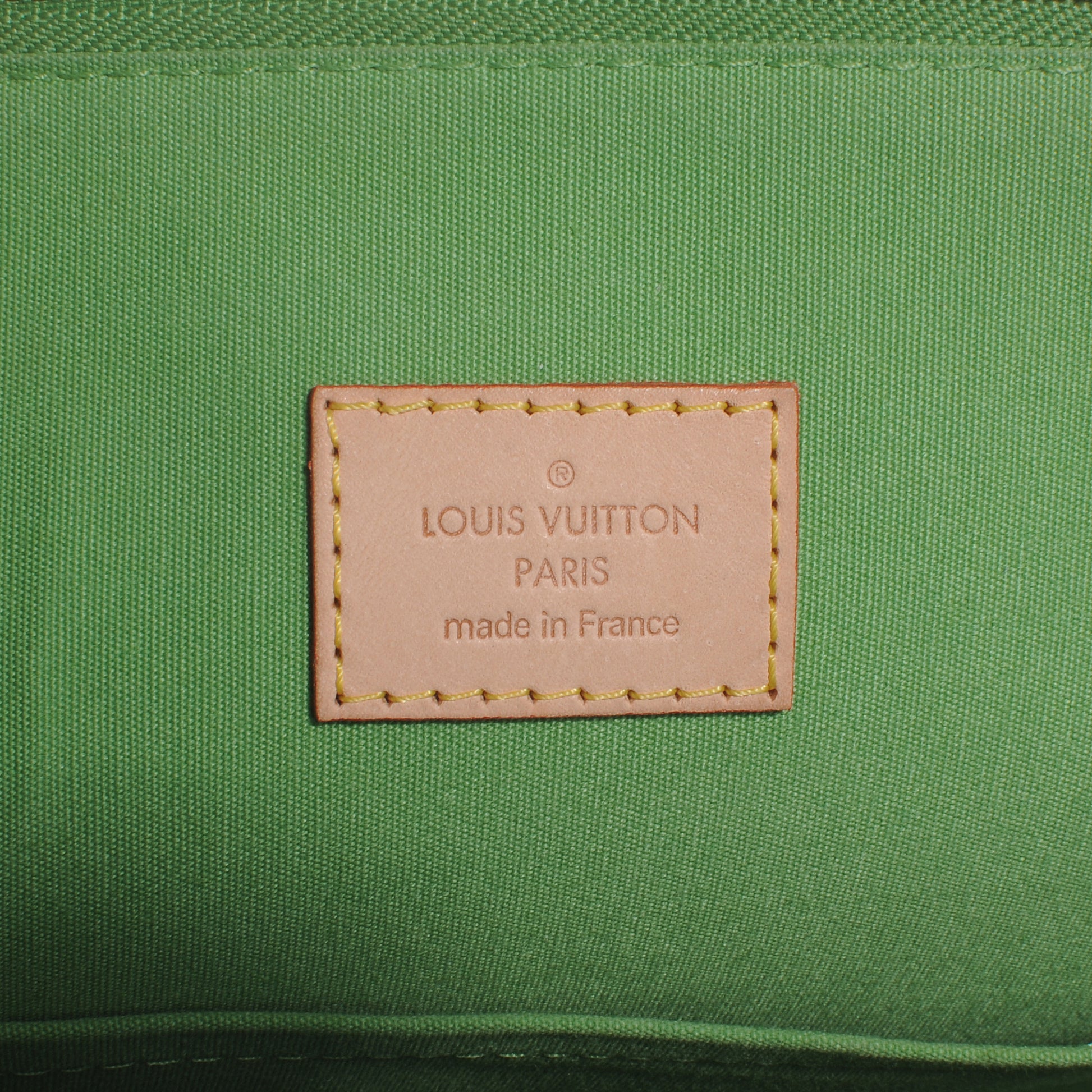 Louis Vuitton Vernis Alma GM Vert Tonic 5 of 7