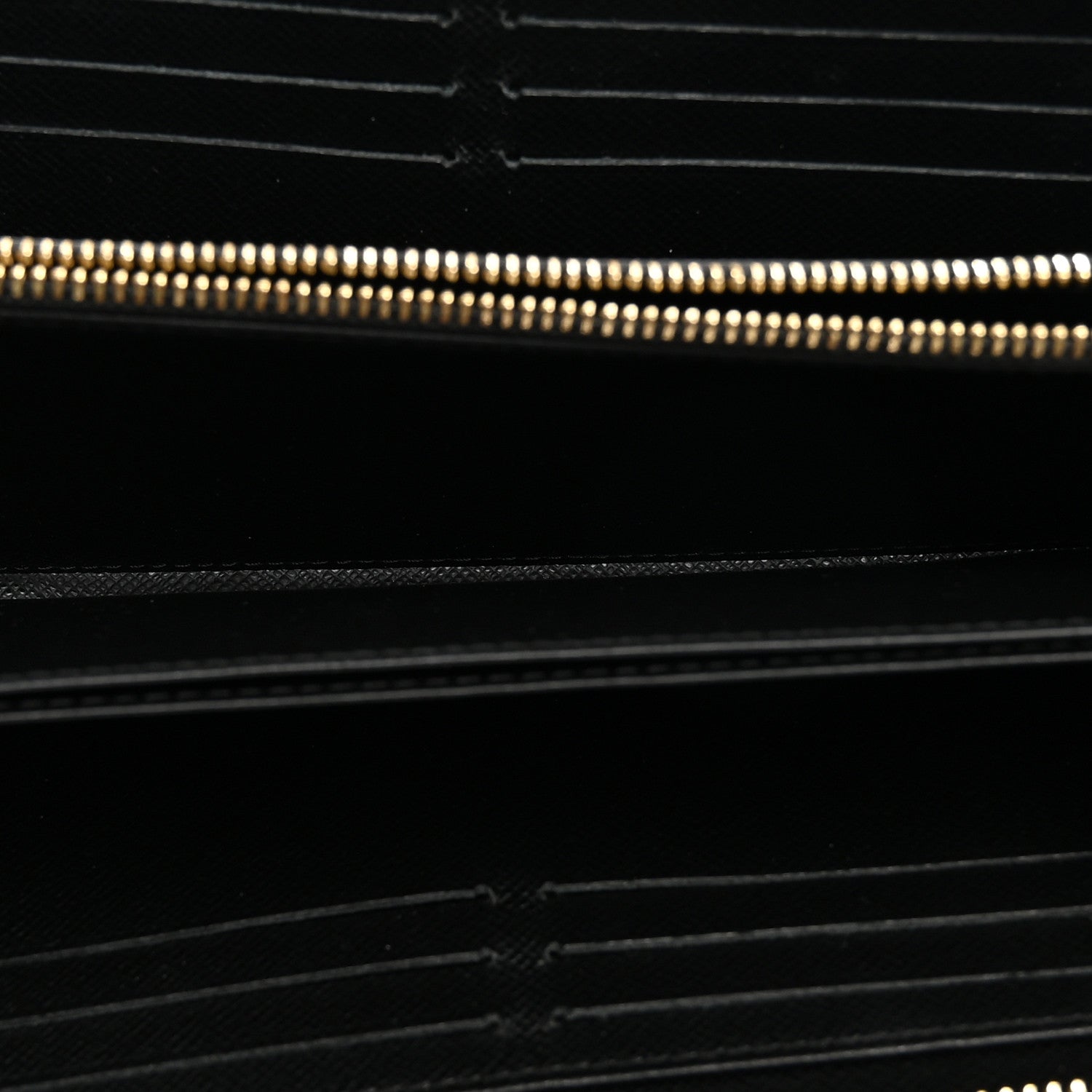 Louis Vuitton Reverse Monogram Giant Zippy Wallet 5 of 9