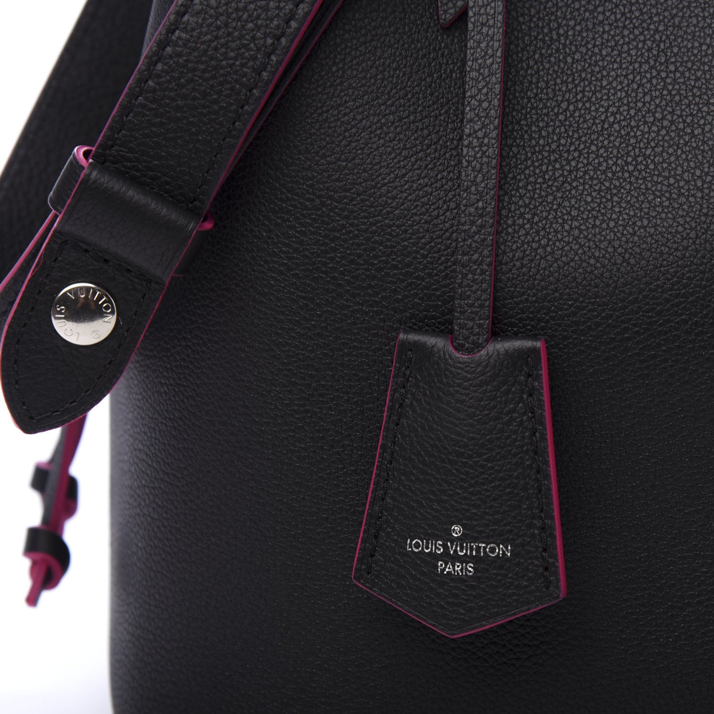 Calfskin Lockme Bucket Black