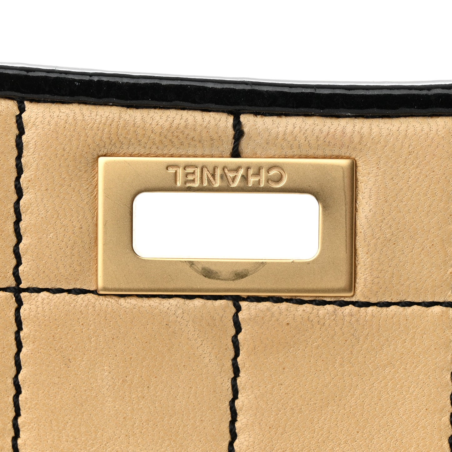 Lambskin Reissue Chocolate Bar Flap Beige Black