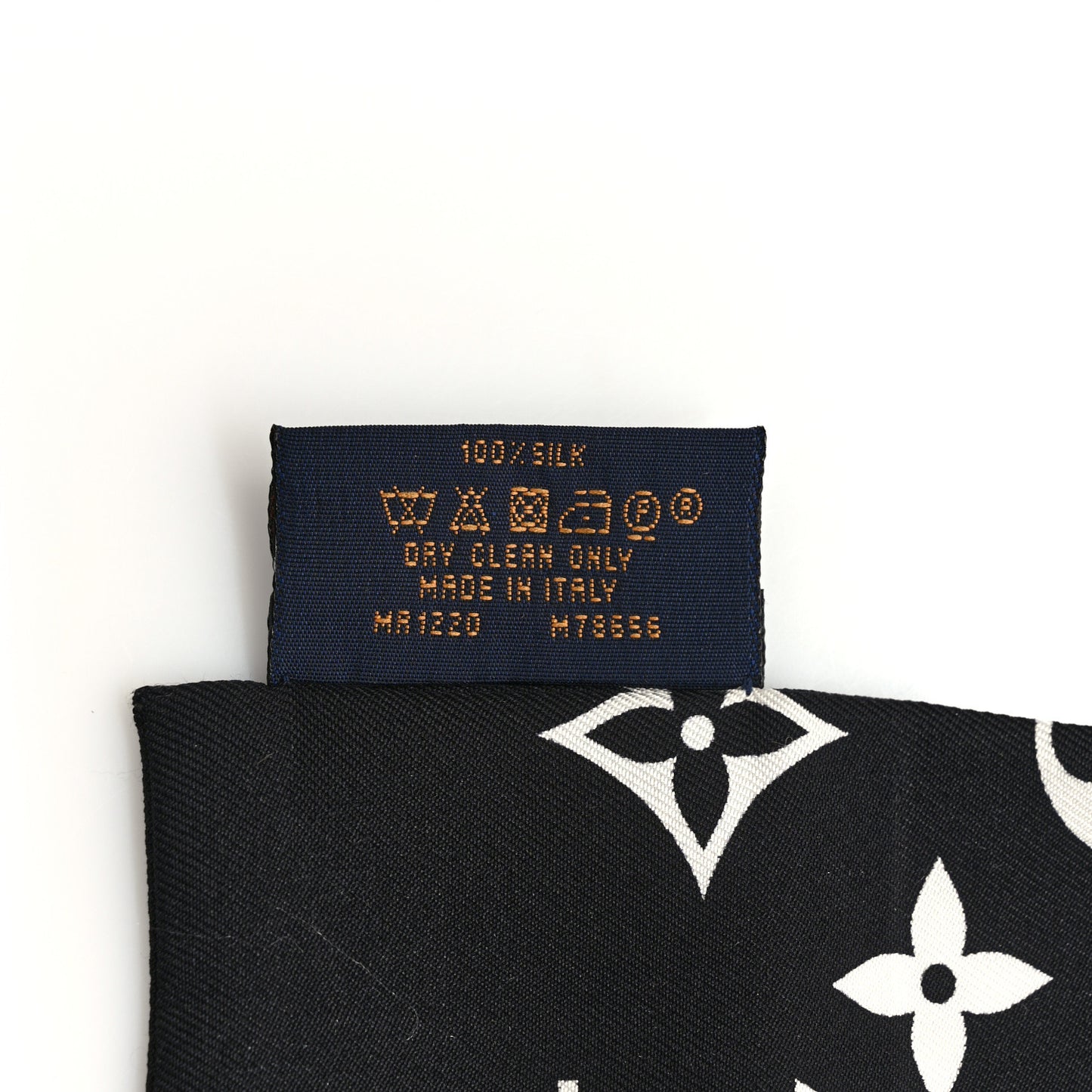 Silk Monogram Confidential Bandeau Black