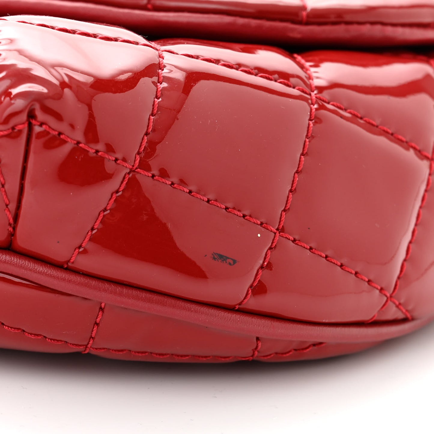Patent Calfskin Quilted Medium Bubble CC Flap Dark Red