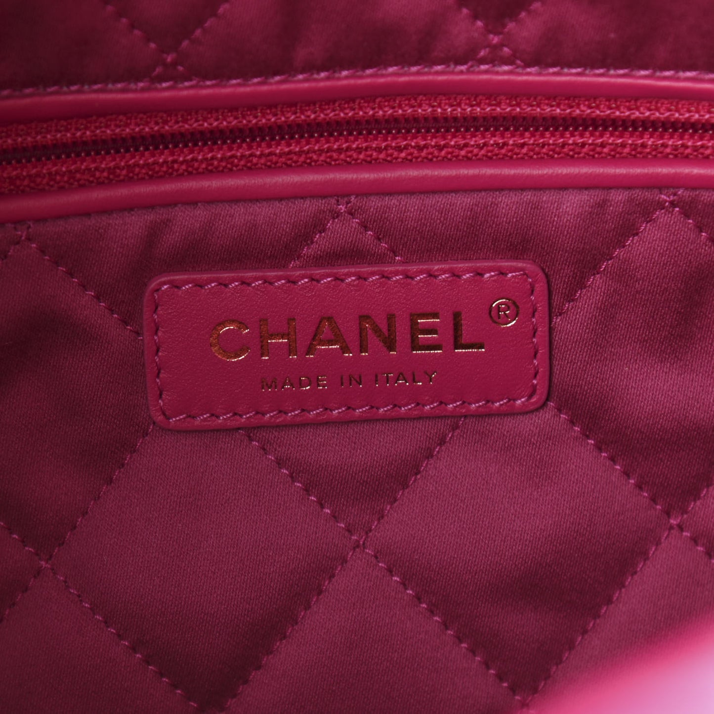 Shiny Calfskin Quilted Small Chanel 22 Dark Pink