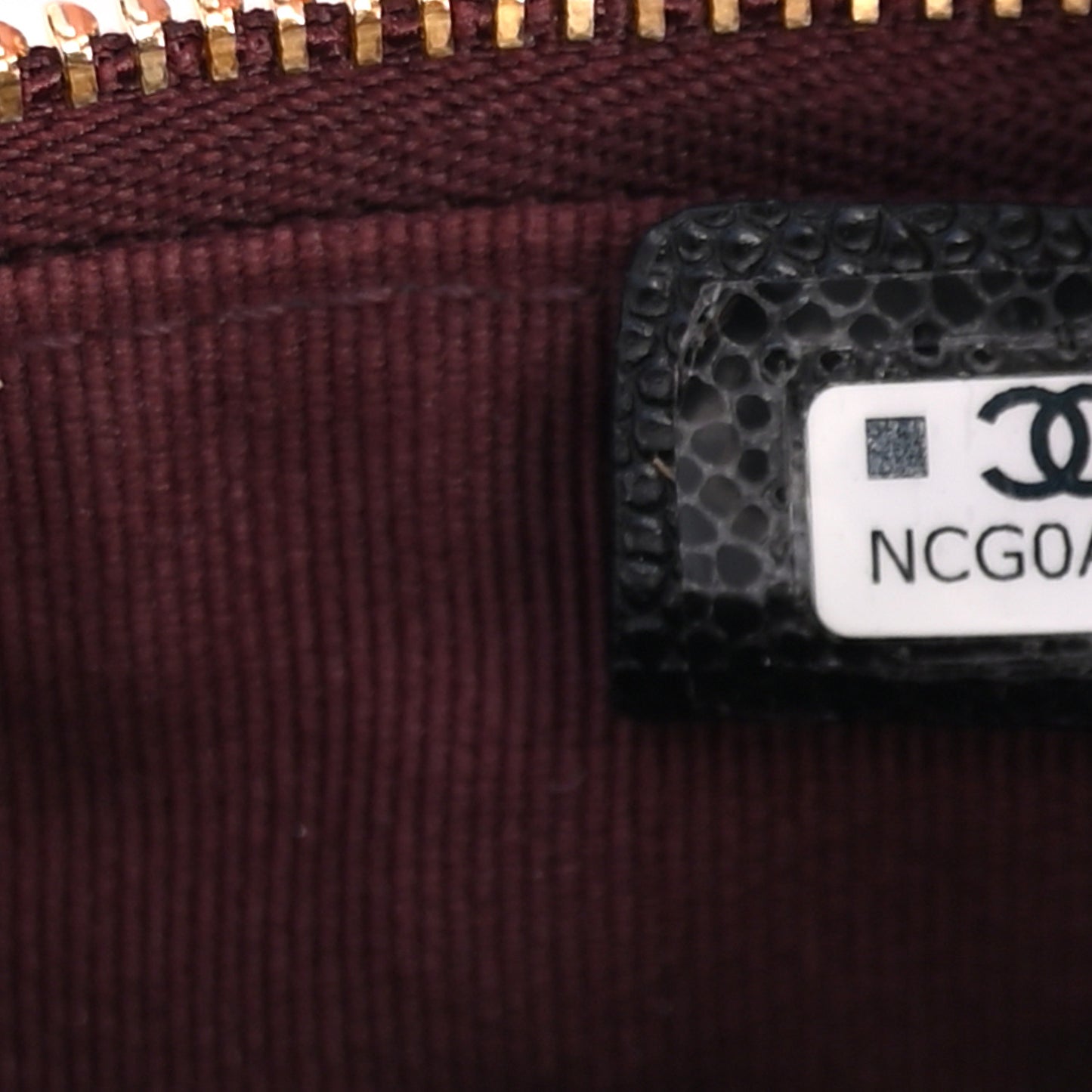 Caviar Quilted Small Cosmetic Case Black