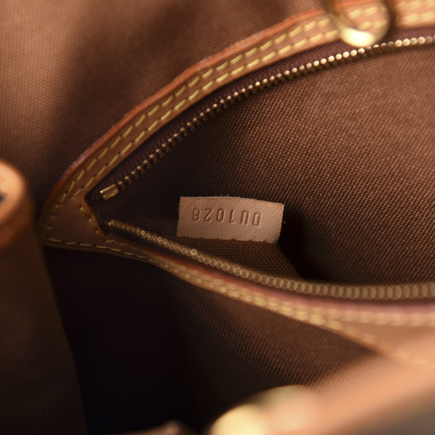 Louis Vuitton Monogram Batignolles Horizontal 10 of 17