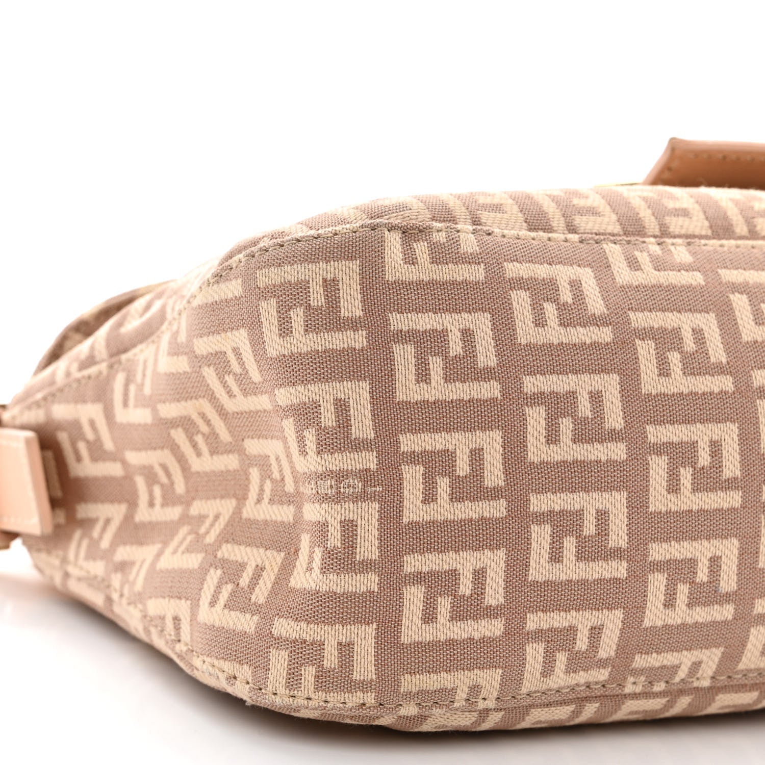 Fendi Zucchino Vitello Baguette Cipria Teint Cipria 9 of 17
